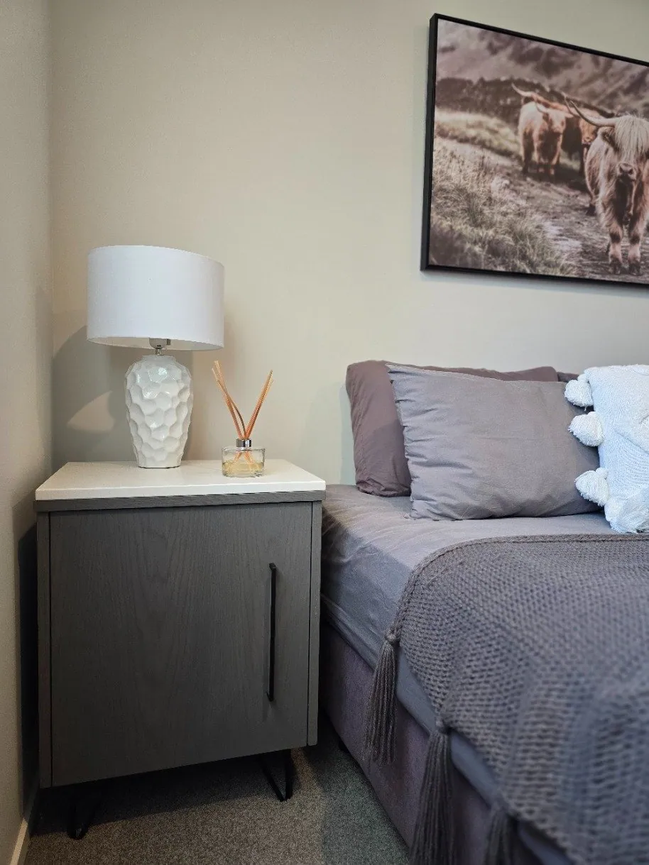 Modern bedside table with stone top – custom joinery