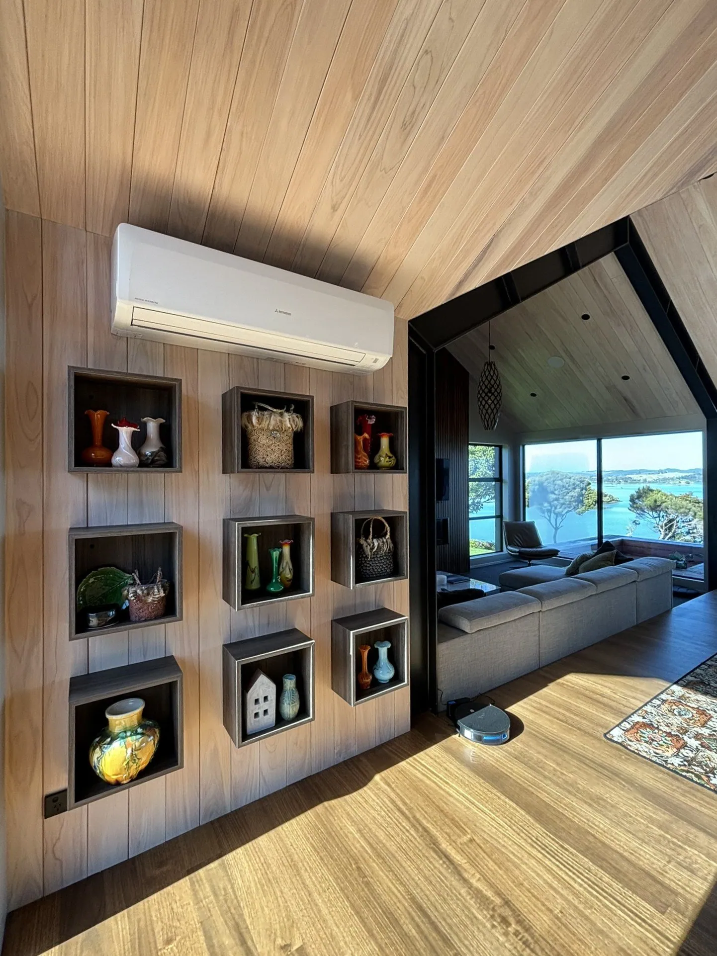 Timber feature shelving – custom joinery Kerikeri